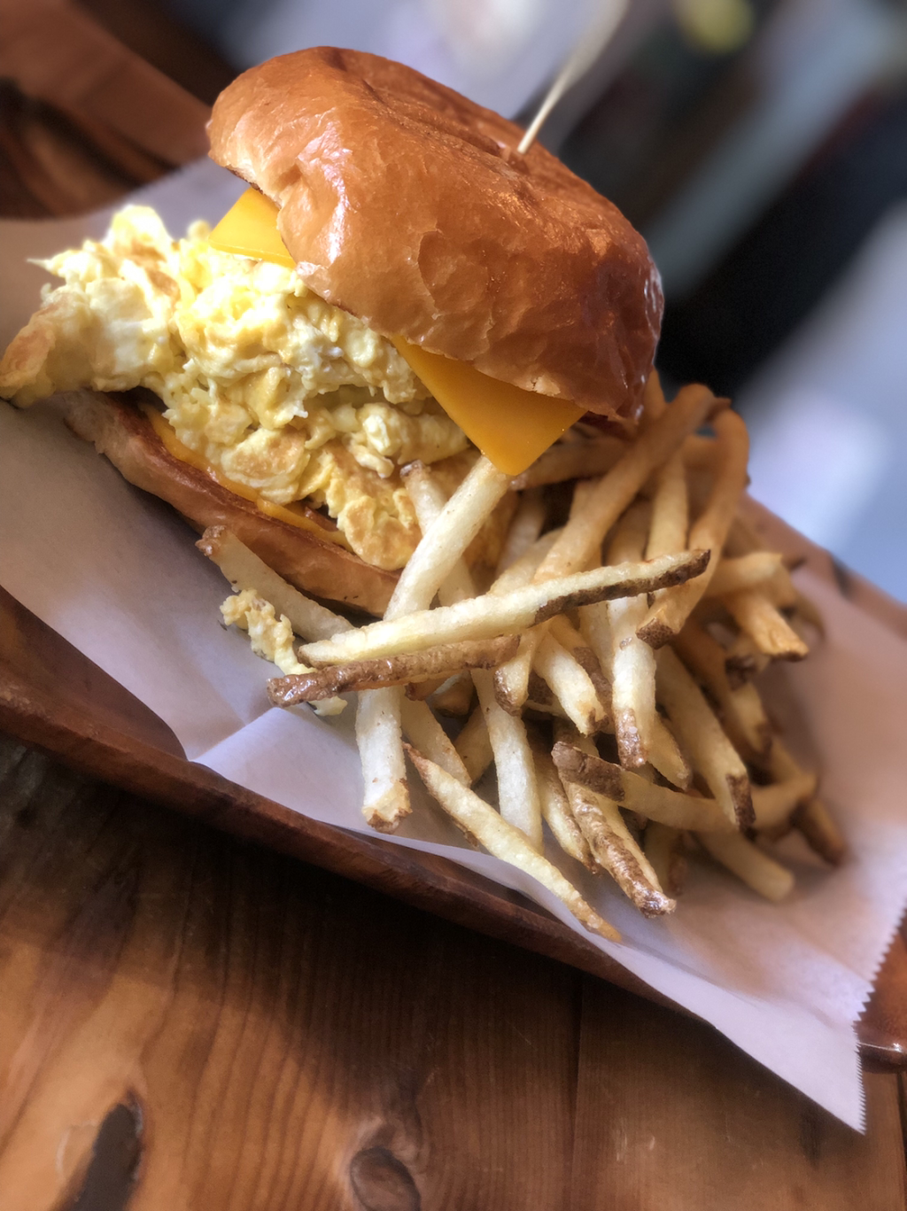 KX burger bar | restaurant | 29-04 Ditmars Blvd, Astoria, NY 11105, USA | 6466064835 OR +1 646-606-4835