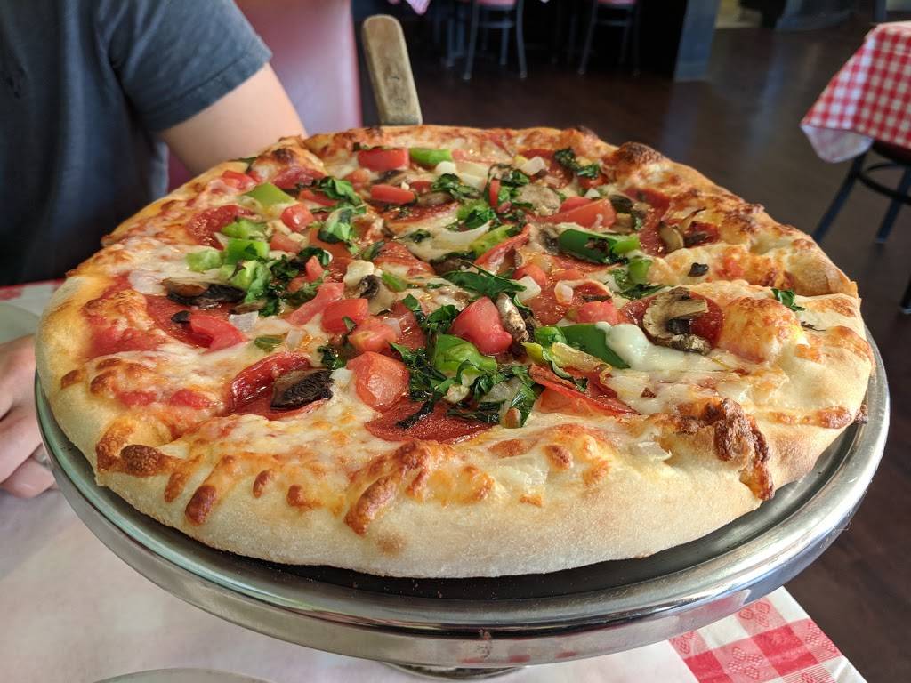 Amore Brick Oven Pizza | restaurant | 9903 Gulf Coast Main St #115, Fort Myers, FL 33913, USA | 2394378800 OR +1 239-437-8800