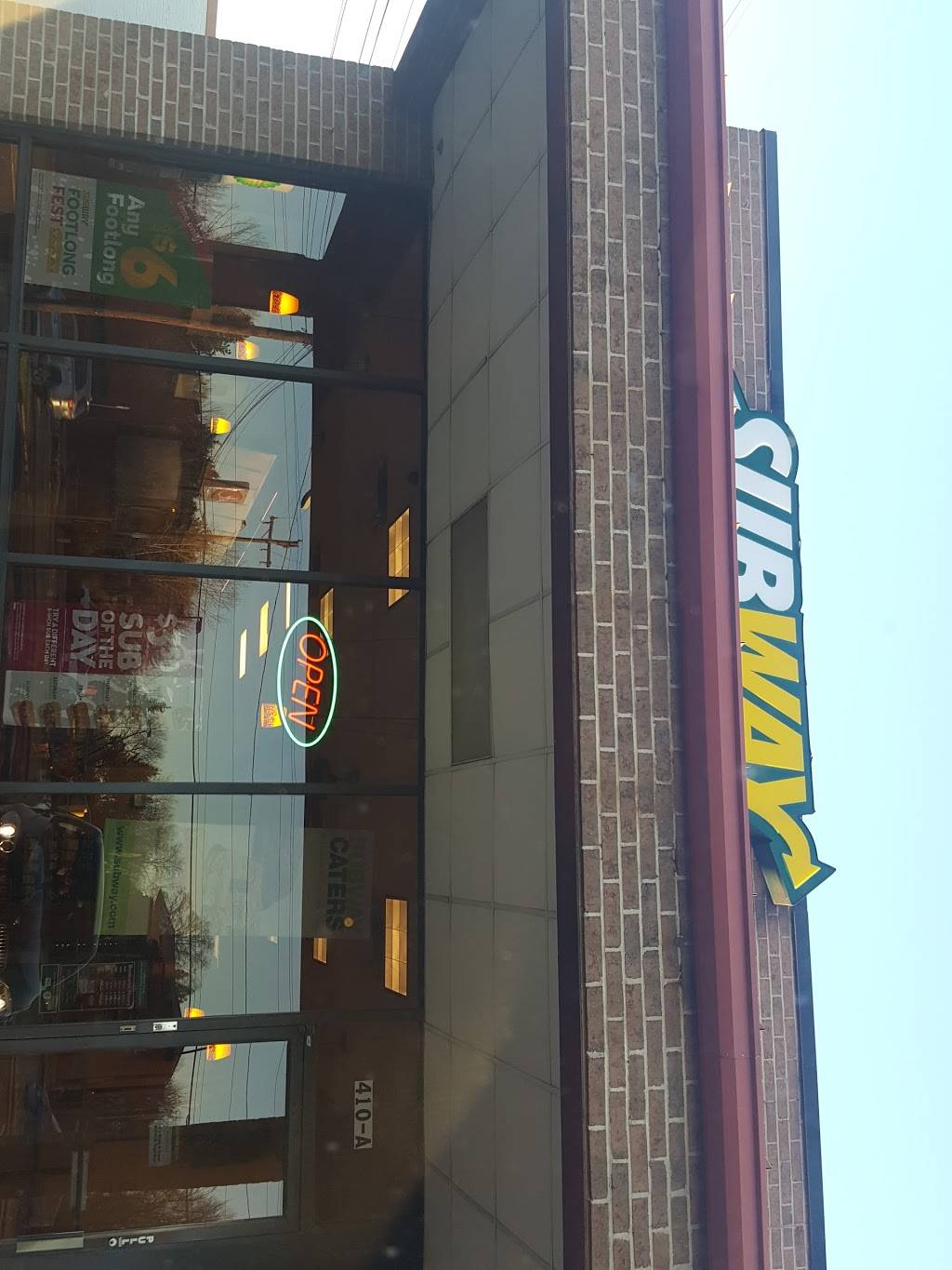 Subway Restaurants | restaurant | 410 A Westinghouse Blvd, Charlotte, NC 28273, USA | 7045885805 OR +1 704-588-5805
