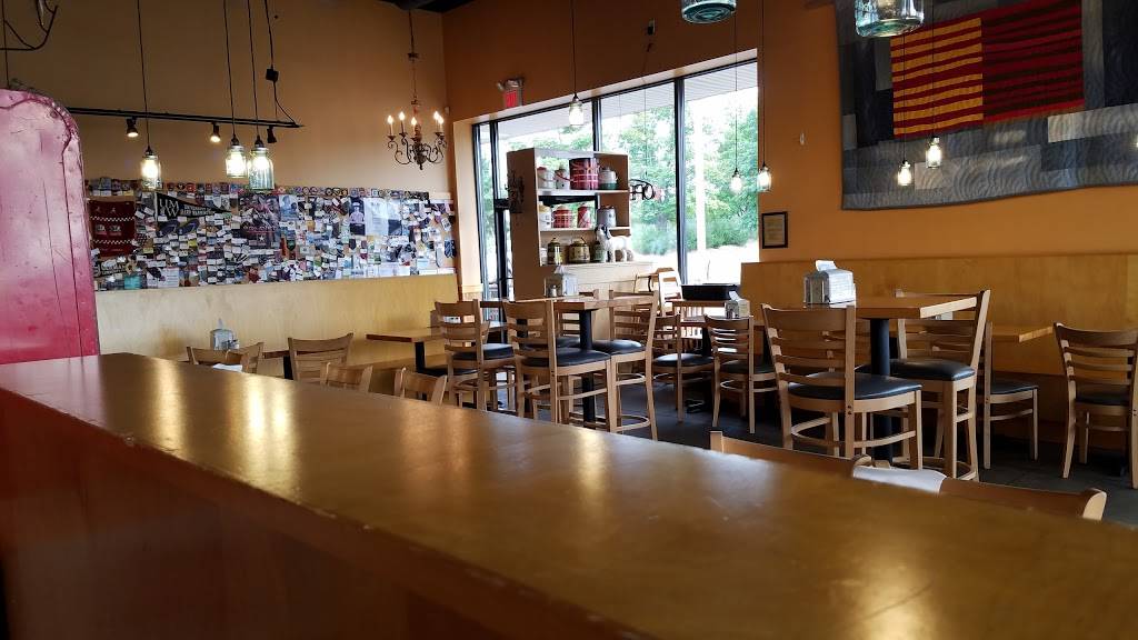 Dixie Bones BBQ Post | restaurant | 1917 Plank Rd, Fredericksburg, VA 22401, USA | 5404798299 OR +1 540-479-8299