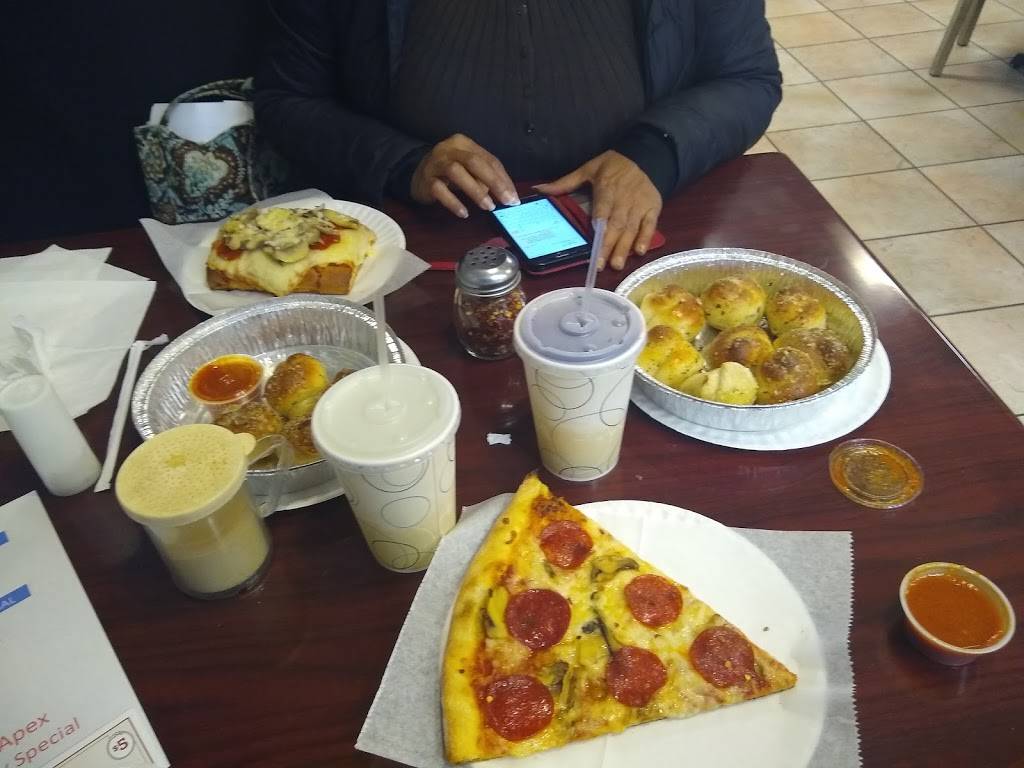 Big Sergios Pizza | restaurant | 2127 Ten-Ten Rd, Apex, NC 27539, USA | 9193031770 OR +1 919-303-1770