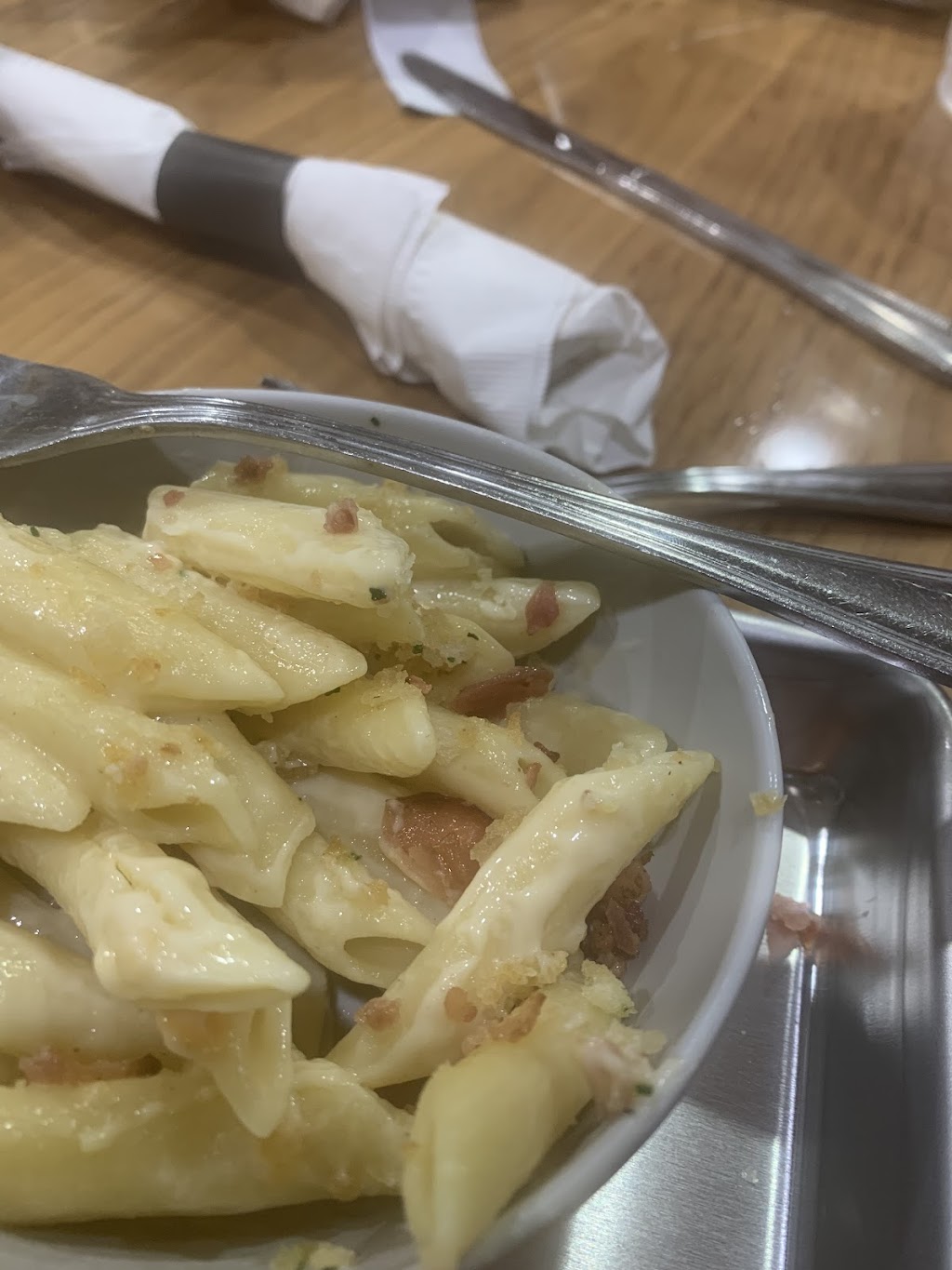 Wahlburgers @ Hy-Vee | restaurant | 11650 S 73rd St, Papillion, NE 68046, USA | 4025975701 OR +1 402-597-5701