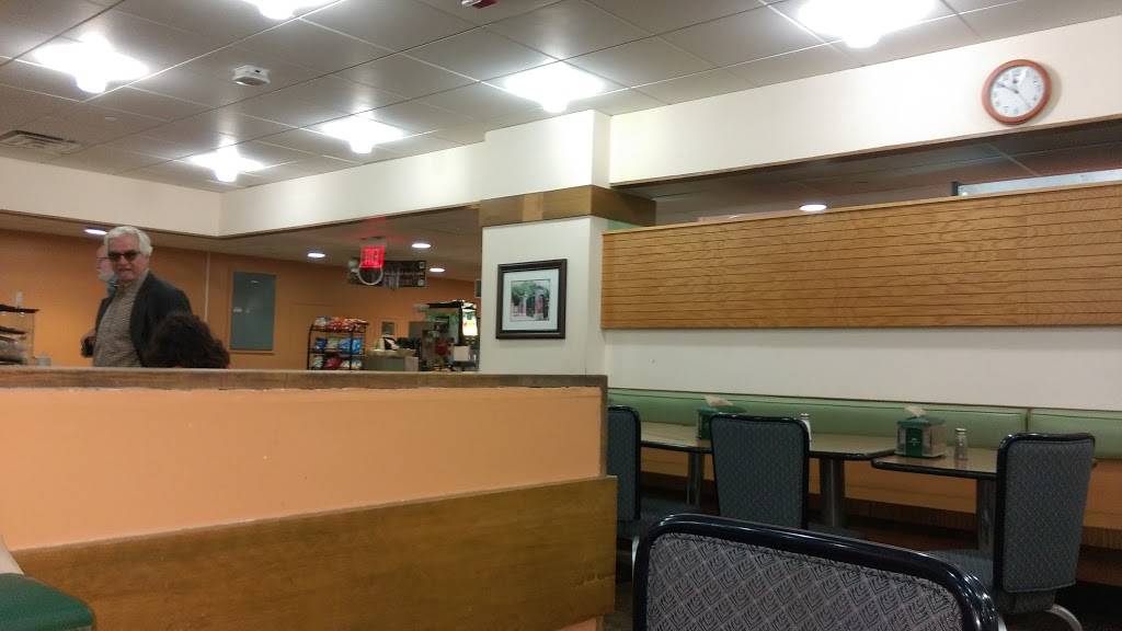 Ivy Room | meal takeaway | Lower Level, 144 Thayer St, Providence, RI 02906, USA | 4018633343 OR +1 401-863-3343