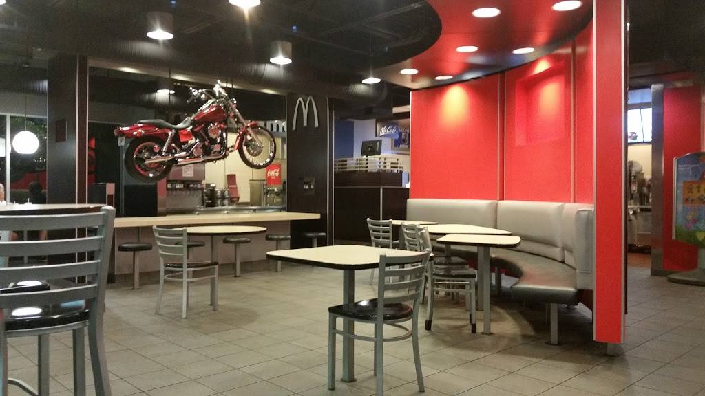 McDonalds | cafe | 14551 FL-80, Fort Myers, FL 33905, USA | 2396940949 OR +1 239-694-0949