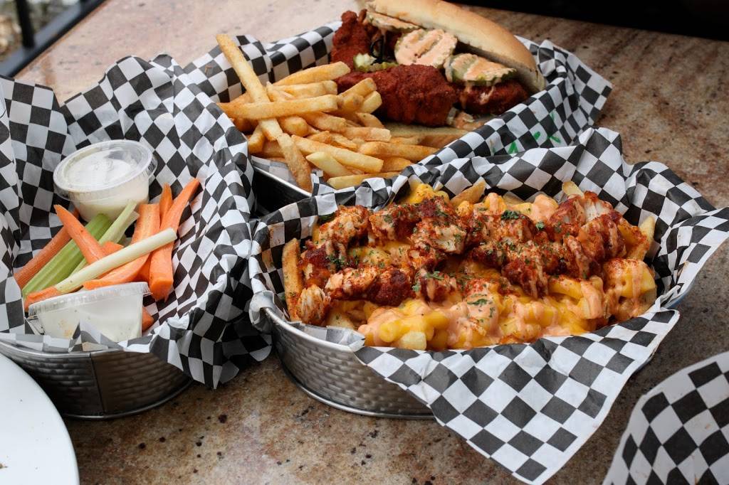 Hells Chicken | meal takeaway | 8666 Foothill Blvd, Sunland-Tujunga, CA 91040, USA | 8183520352 OR +1 818-352-0352