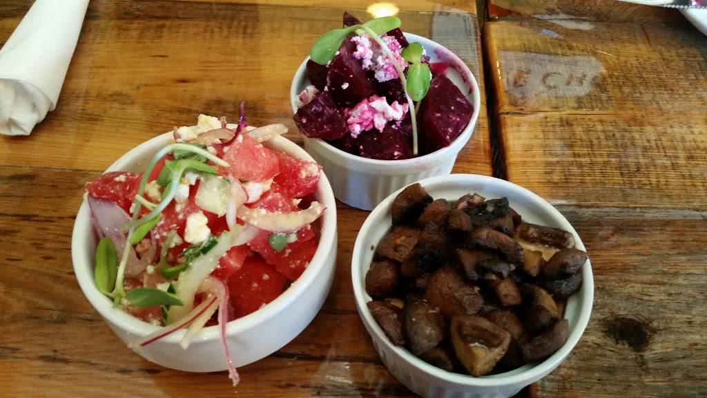 BakeChop | restaurant | 110 Artisan Alley, DeLand, FL 32720, USA | 3868736524 OR +1 386-873-6524