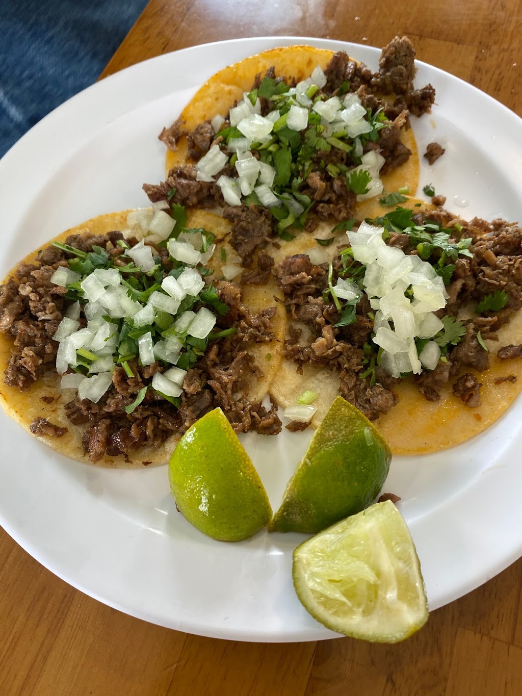 El Paraiso Tacos & Burgers | restaurant | 2415 Gordon Dr, Kingman, AZ 86409, USA | 9282631909 OR +1 928-263-1909