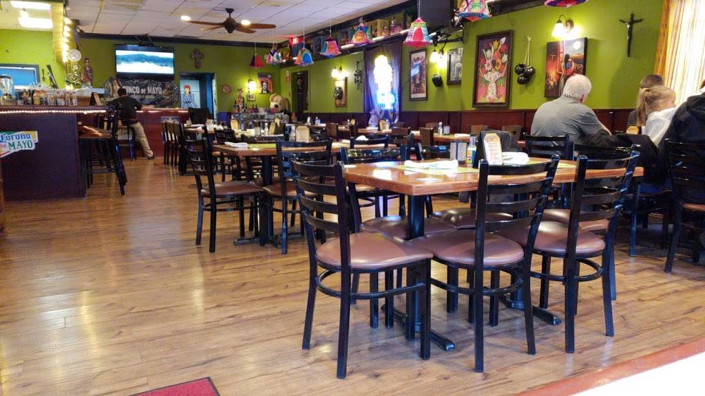 Molé Molé | restaurant | 357 Hooker Ave, Poughkeepsie, NY 12603, USA | 8454522850 OR +1 845-452-2850