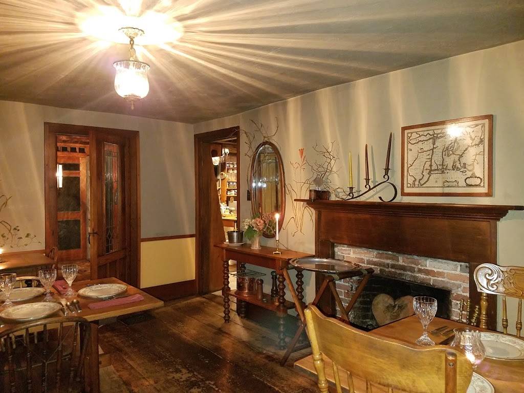 The Crystal Quail | restaurant | 202 Pitman Rd, Center Barnstead, NH 03225, USA | 6032694151 OR +1 603-269-4151