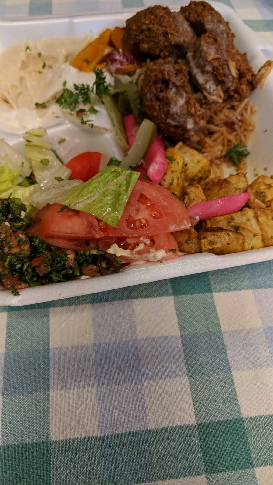 Shawarma Rosana | restaurant | 2219 Arch St, Ottawa, ON K1G 2H5, Canada | 6135218500 OR +1 613-521-8500