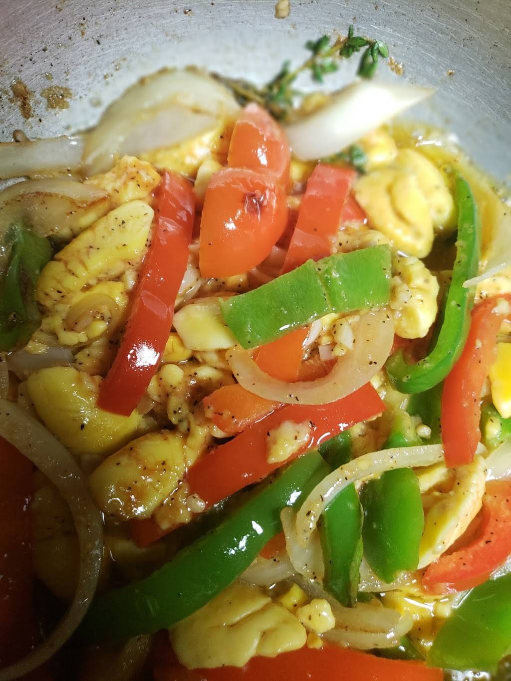 Nicelys Jamaican Kitchen | restaurant | 301 W 4th St, Wilmington, DE 19801, USA | 3026541119 OR +1 302-654-1119