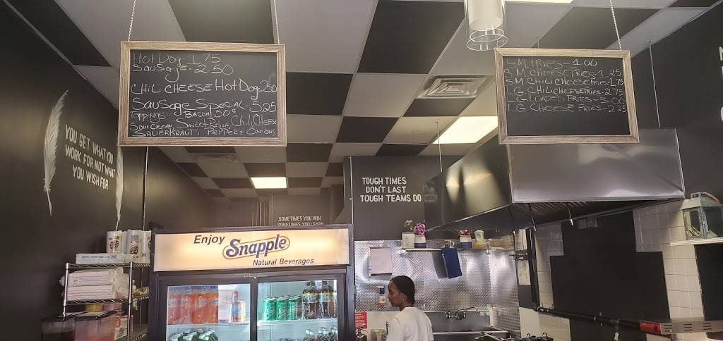 2 Dogz 2 Go | restaurant | 4102 Farragut Rd, Brooklyn, NY 11210, USA | 3472211125 OR +1 347-221-1125