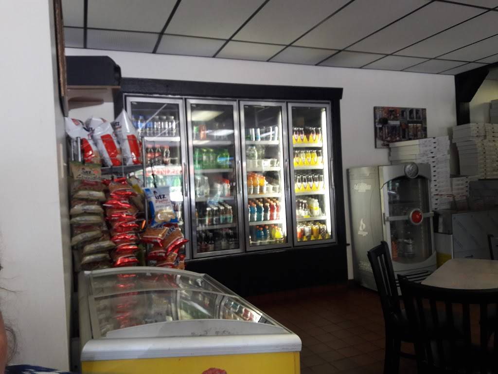 Circle Pizza | restaurant | 1278 Durham Rd, Madison, CT 06443, USA | 2034213434 OR +1 203-421-3434