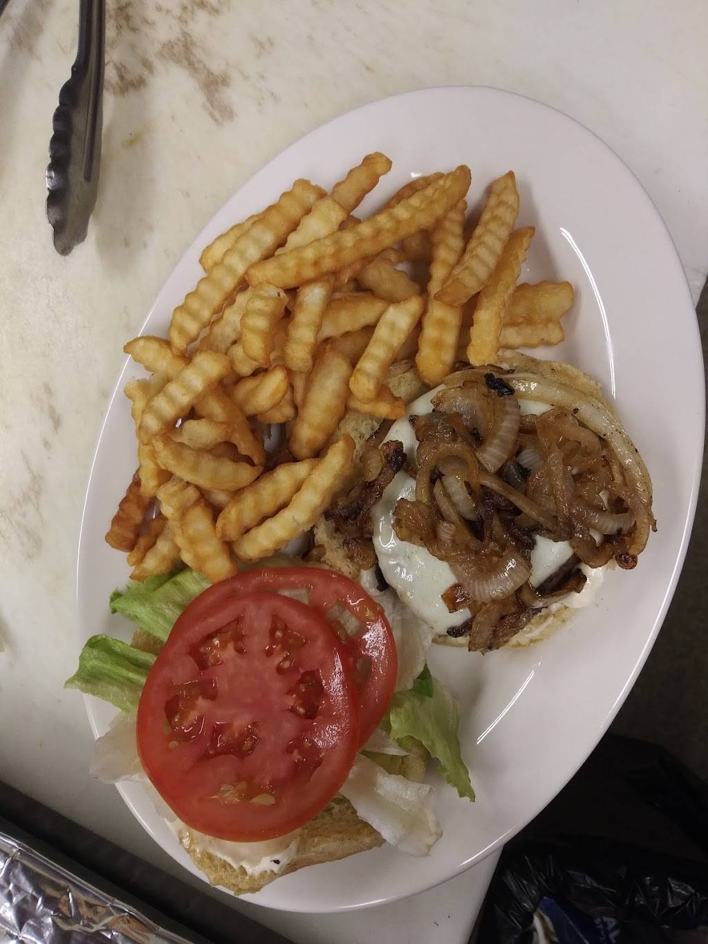 Restaurant & Deli Antojitos El Caribe Mix | restaurant | 1077 Huntingdon Ave, Waterbury, CT 06704, USA | 2037579699 OR +1 203-757-9699