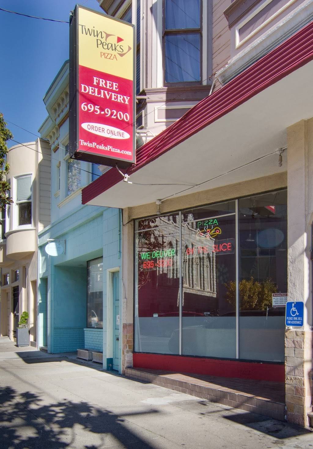 Twin Peaks Pizza & Pasta | restaurant | 1681 Church St, San Francisco, CA 94131, USA | 4156959200 OR +1 415-695-9200