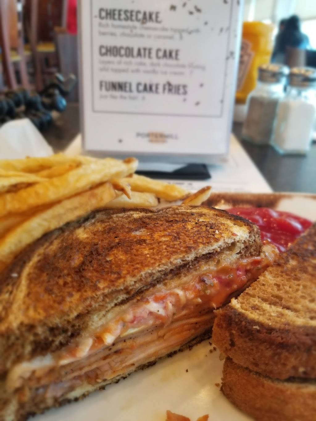 Portermill | restaurant | 5800 Fleur Dr, Des Moines, IA 50321, USA | 5152565347 OR +1 515-256-5347