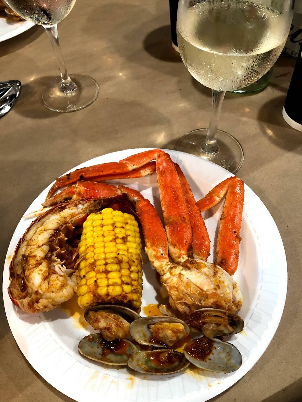 Mr. & Mrs. Crab | restaurant | 2414 Del Prado Blvd S, Cape Coral, FL 33990, USA | 2399842367 OR +1 239-984-2367