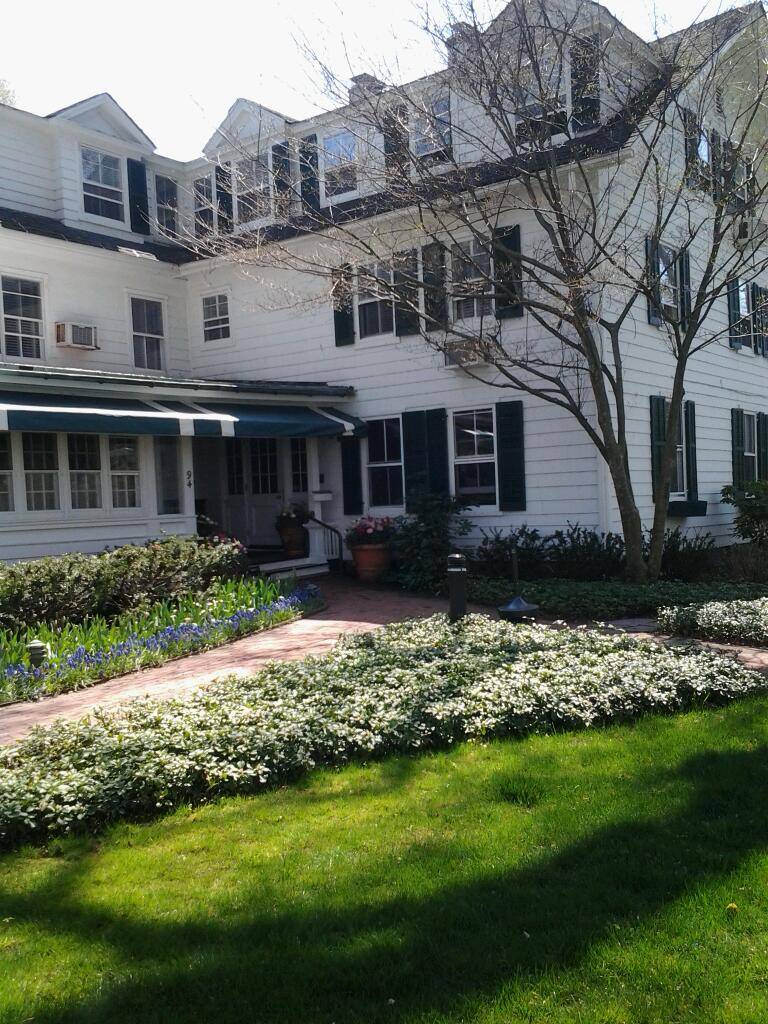 The Palm East Hampton | restaurant | 94 Main St, East Hampton, NY 11937, USA | 6313240411 OR +1 631-324-0411