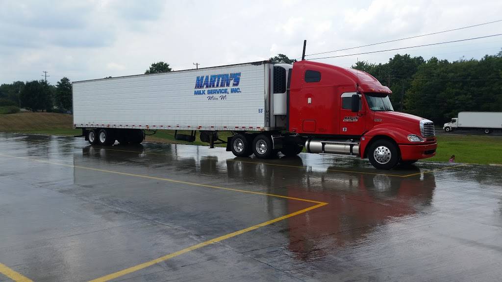 Great Lakes Cheese Co Inc | restaurant | 17825 Great Lakes Pkwy, Hiram, OH 44234, USA | 4408342500 OR +1 440-834-2500