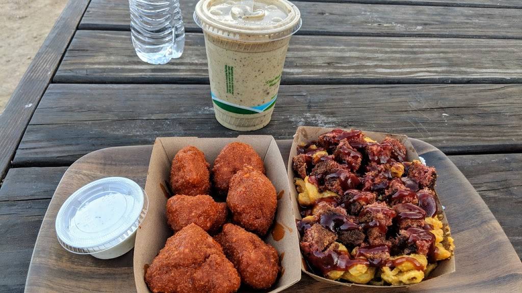 Go Vegan San Antonio | restaurant | 14530 Roadrunner Way, San Antonio, TX 78249, USA | 2107295400 OR +1 210-729-5400