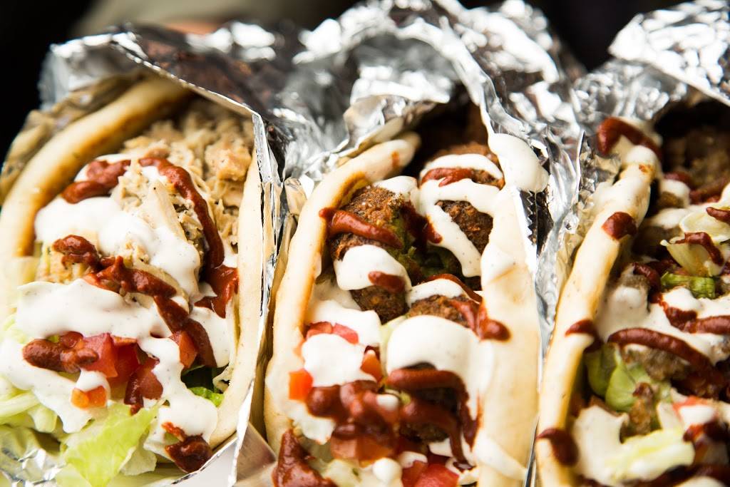 The Halal Guys | restaurant | 1804 Ximeno Ave, Long Beach, CA 90815, USA | 7147882202 OR +1 714-788-2202