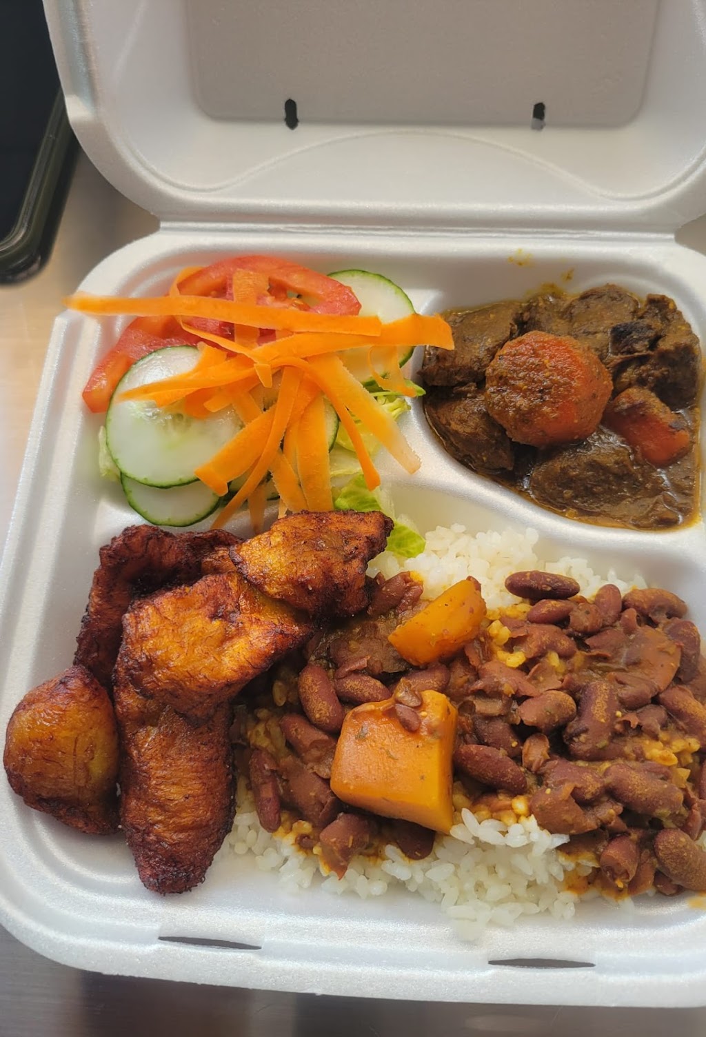 Sabrosuras Riqueñas | restaurant | 2406 E Main St, Lakeland, FL 33801, USA | 8634349991 OR +1 863-434-9991