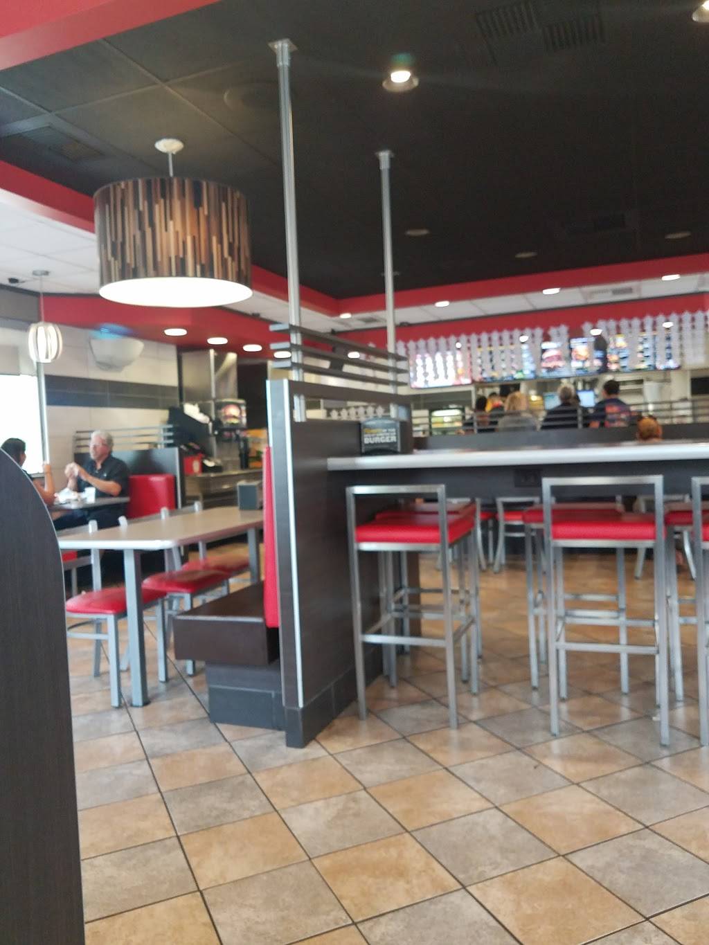 Carls Jr. / Green Burrito | restaurant | 4453 Mills Cir, Ontario, CA 91764, USA | 9094760053 OR +1 909-476-0053