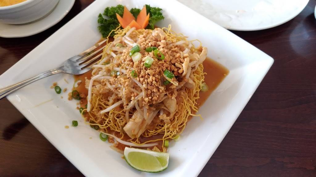 Sara Thai Restaurant | restaurant | 92 New Rochester Rd, Dover, NH 03820, USA | 6037421611 OR +1 603-742-1611