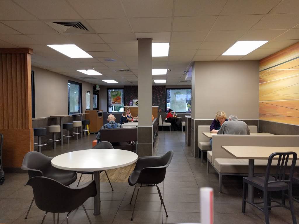 McDonalds | cafe | 6186 Clark Rd, Paradise, CA 95969, USA | 5308776328 OR +1 530-877-6328