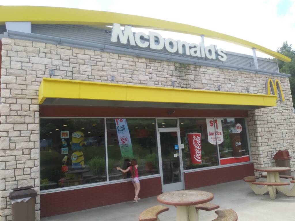 McDonalds | cafe | 219 N Chapel St, Louisville, OH 44641, USA | 3308754678 OR +1 330-875-4678