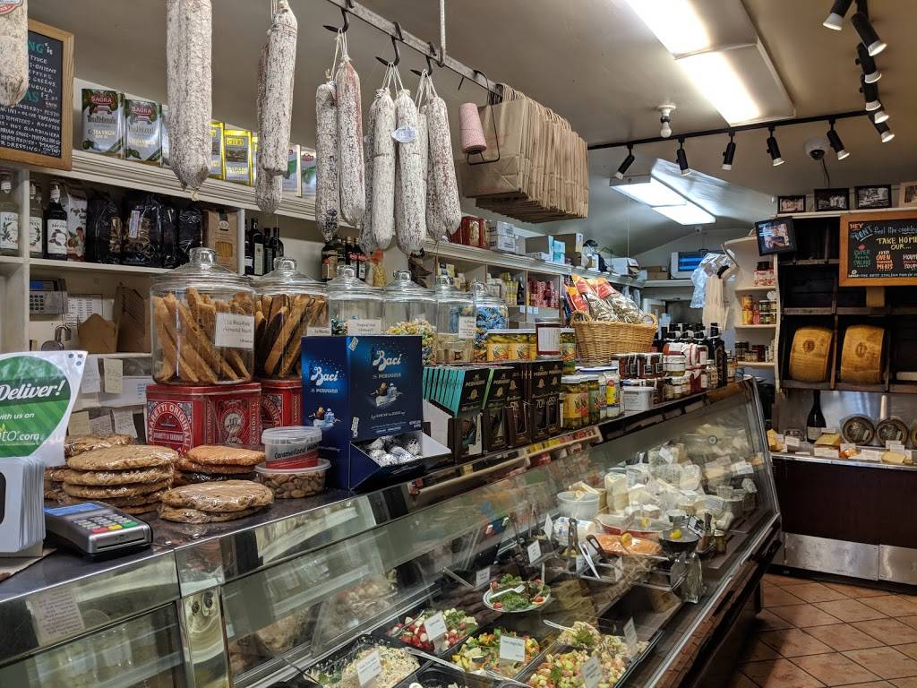 Lucca Delicatessen | restaurant | 2120 Chestnut St, San Francisco, CA 94123, USA | 4159217873 OR +1 415-921-7873
