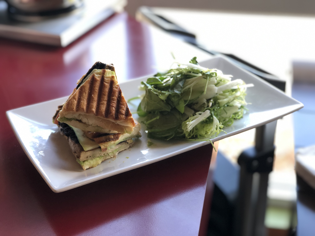 100 Fires Caribbean Inspired Cuisine | cafe | 3655 South Durango Drive Ste 17-18, Las Vegas, NV 89147, USA | 7024057888 OR +1 702-405-7888