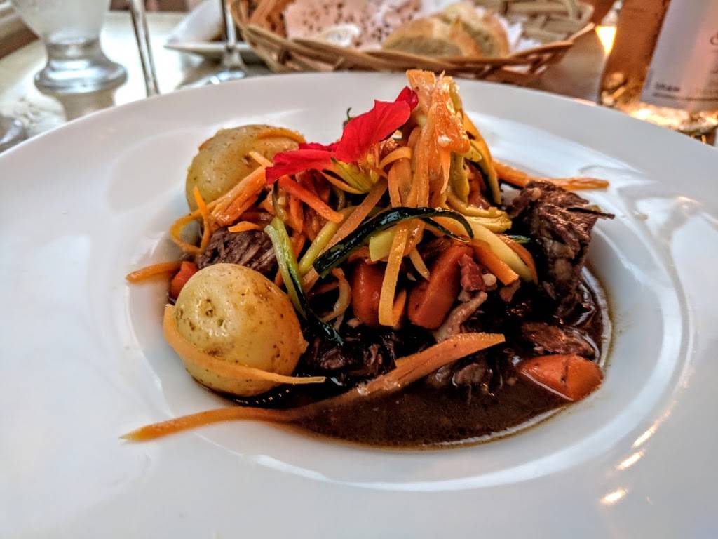 Des petits ventres | restaurant | 839 Rue de Saint Jovite, Mont-Tremblant, QC J8E 3J8, Canada | 8196811888 OR +1 819-681-1888