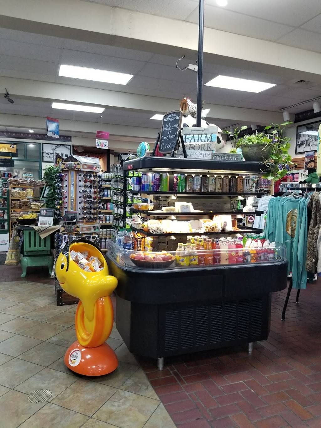 Whites Deli | restaurant | 2440 Raphine Rd, Raphine, VA 24472, USA | 5403774182 OR +1 540-377-4182