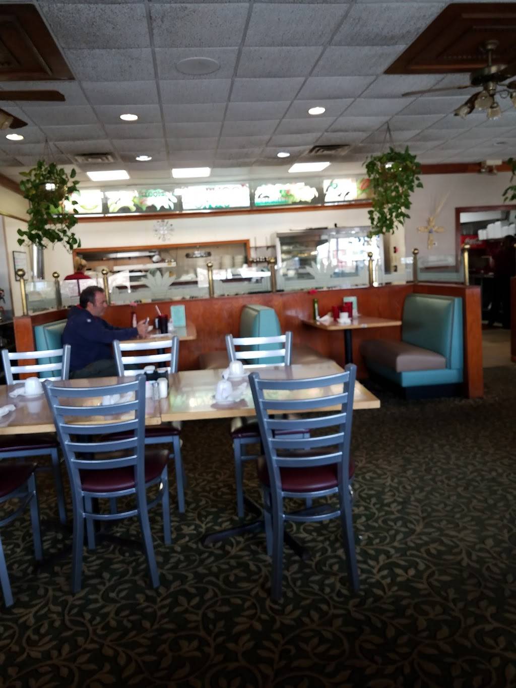 Sherwood Oaks | restaurant | 1571 N Division St, Morris, IL 60450, USA | 8159410427 OR +1 815-941-0427