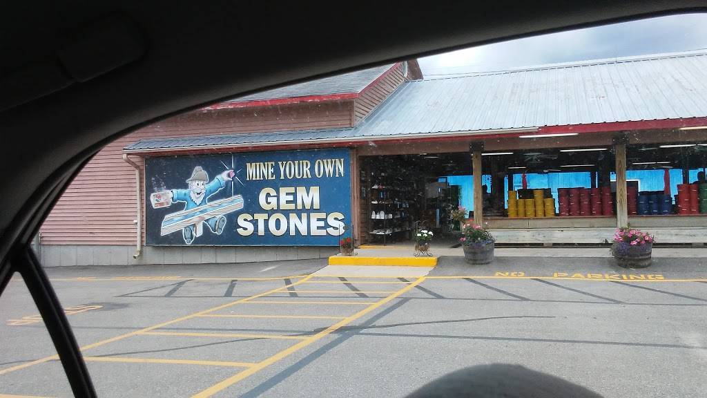 Dairy Queen Grill & Chill | restaurant | 1500 Wisconsin Dells Pkwy, Lake Delton, WI 53940, USA | 6082537715 OR +1 608-253-7715