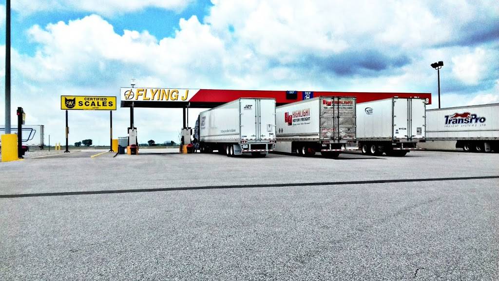 Flying J Travel Center | restaurant | 19325 Essex County Road 42, Tilbury, ON N0P 2L0, Canada | 5196821140 OR +1 519-682-1140