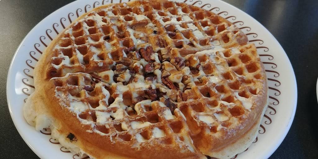Waffle House | meal takeaway | 1521 Lynnhaven Pkwy, Virginia Beach, VA 23453, USA | 7573682500 OR +1 757-368-2500