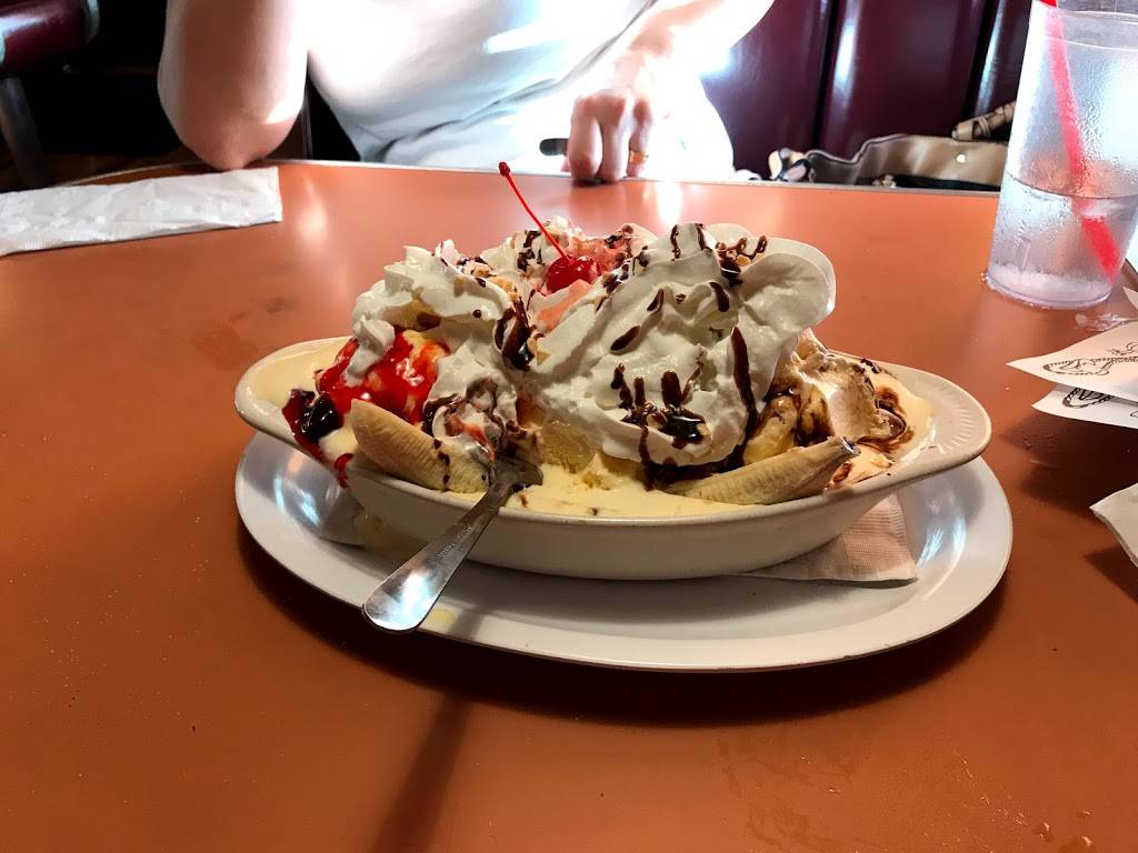 Harbor House Cafe | restaurant | 34157 Pacific Coast Hwy, Dana Point, CA 92629, USA | 9494969270 OR +1 949-496-9270