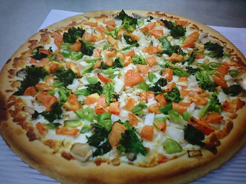 Boston Pizza | restaurant | 2422 Rhawn St, Philadelphia, PA 19152, USA | 2153333100 OR +1 215-333-3100