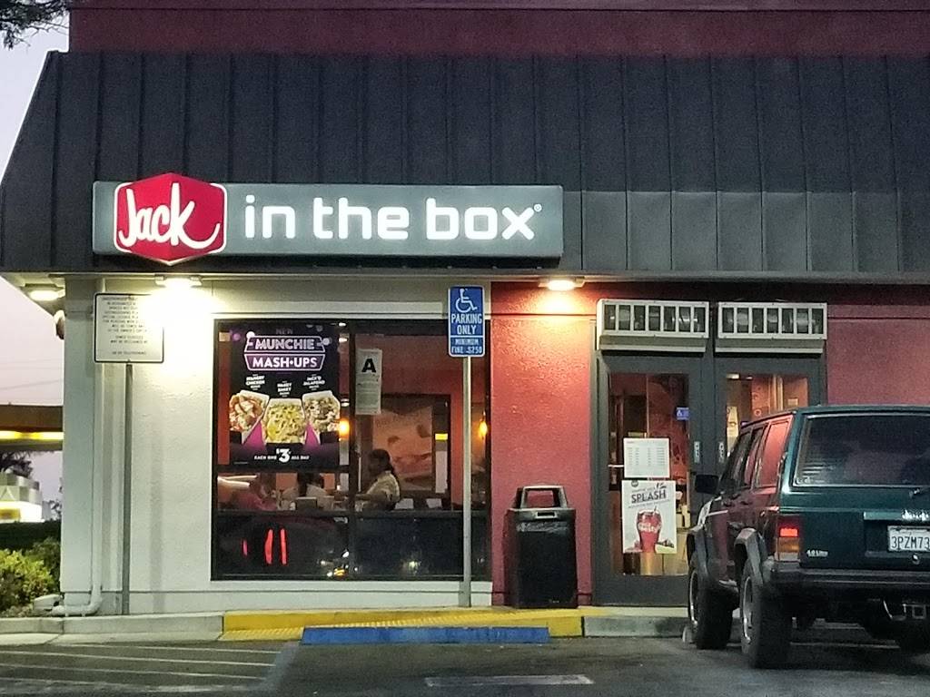 Jack in the Box | restaurant | 10151 Ben Nevis Blvd, Riverside, CA 92509, USA | 9516811189 OR +1 951-681-1189