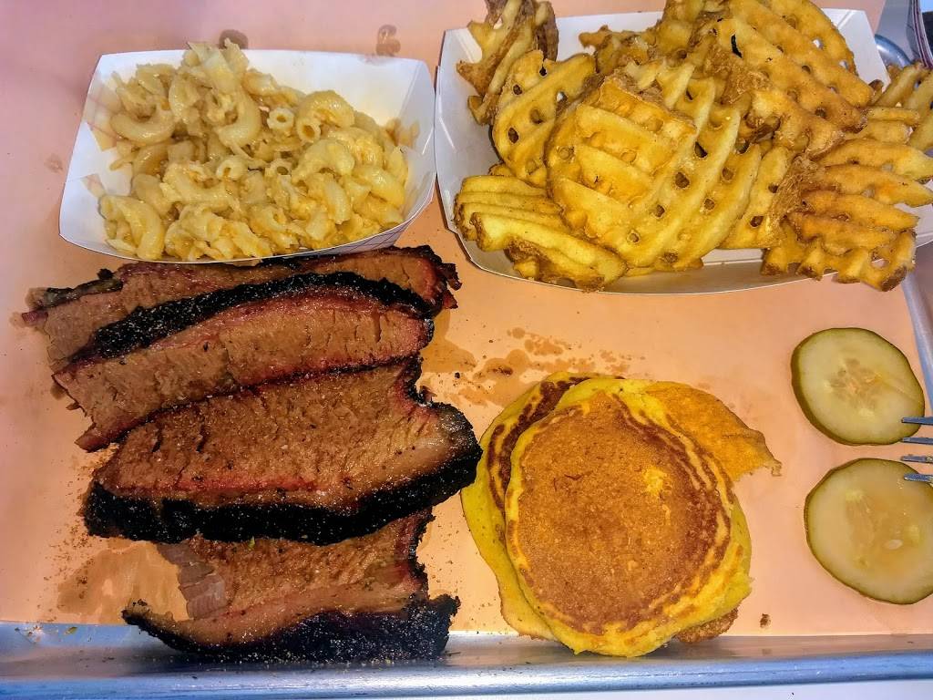 The SmoQue Pit | restaurant | 454 S Main St, Statesboro, GA 30458, USA | 9122599074 OR +1 912-259-9074