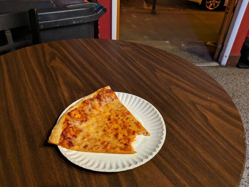 Da Vincis Pizzeria & Calzones | meal takeaway | 113 S Central St, Knoxville, TN 37902, USA | 8656375040 OR +1 865-637-5040