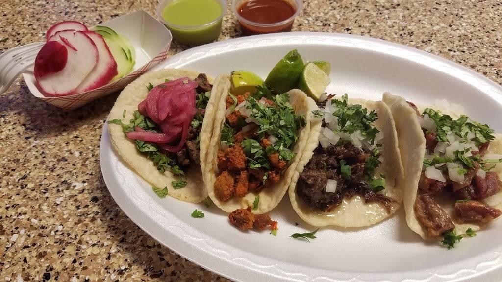 Tacos Chiwas | restaurant | 1923 E McDowell Rd, Phoenix, AZ 85006, USA | 6023588830 OR +1 602-358-8830