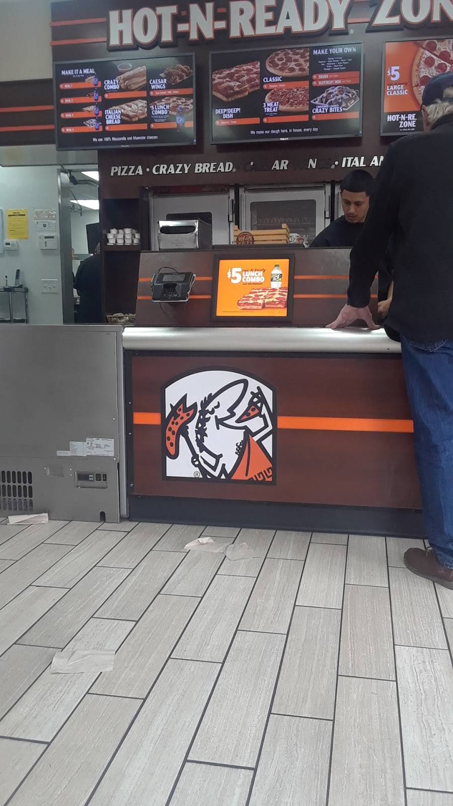 Little Caesars Pizza | meal takeaway | 401 N Arizona Ave, Chandler, AZ 85225, USA | 4808149080 OR +1 480-814-9080