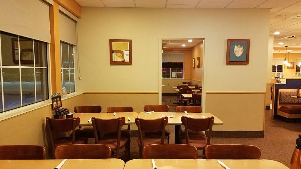 IHOP | bakery | 6320 FL-64, Bradenton, FL 34208, USA | 9417465193 OR +1 941-746-5193