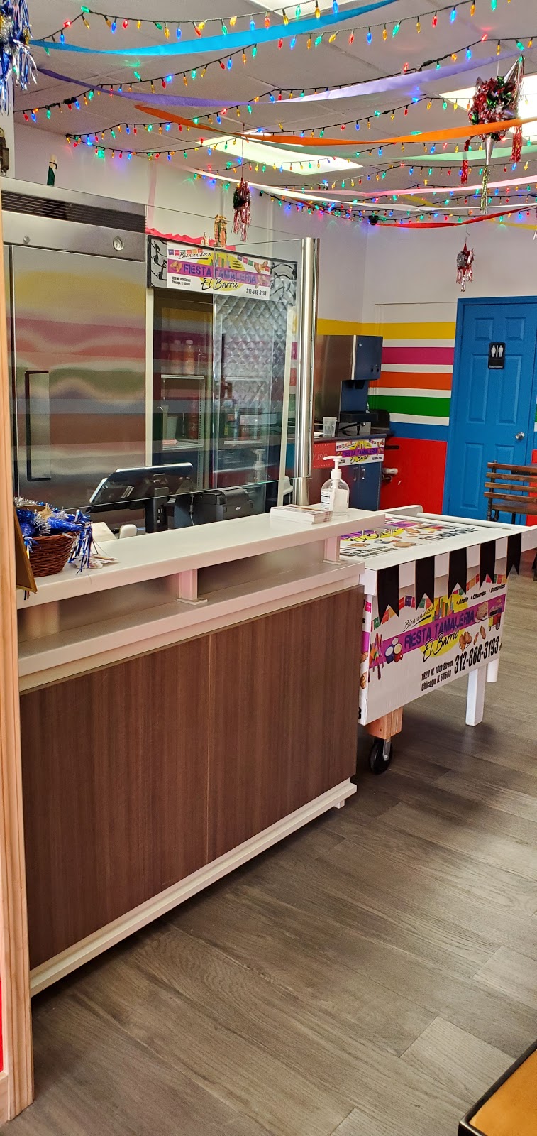 Fiesta Tamaleria el Barrio | restaurant | 1820 W 18th St, Chicago, IL 60608, USA | 3128883193 OR +1 312-888-3193