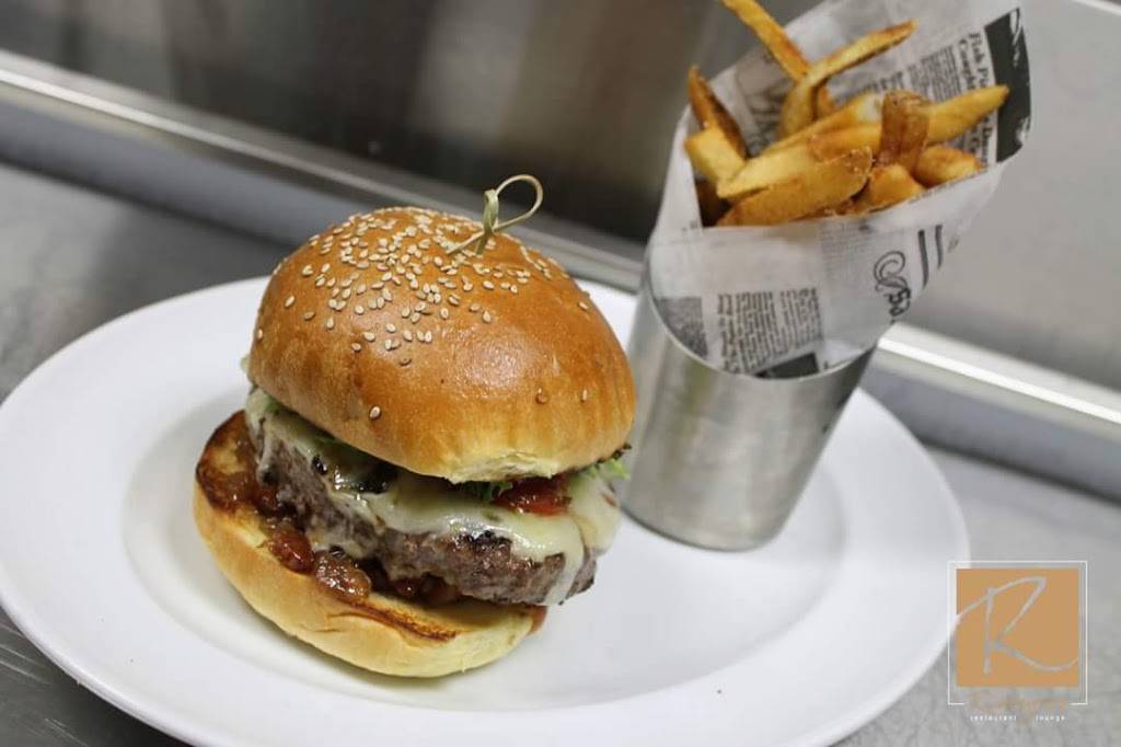 Ristegios | restaurant | 641 Medford Avenue, Patchogue, NY 11772, USA | 6317313663 OR +1 631-731-3663