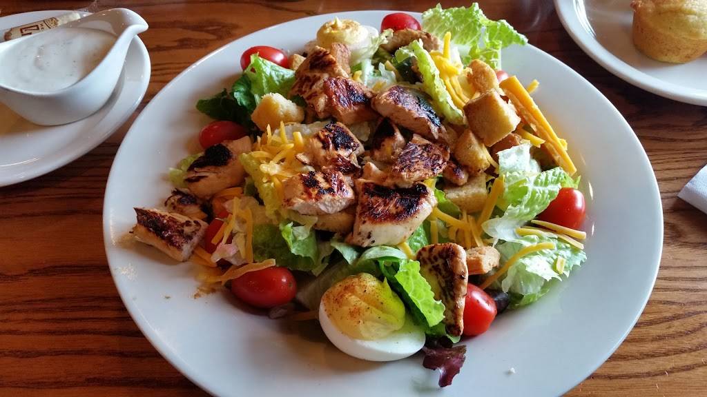 Cracker Barrel Old Country Store | restaurant | 2001 Drake Ave SW, Huntsville, AL 35801, USA | 2568814177 OR +1 256-881-4177