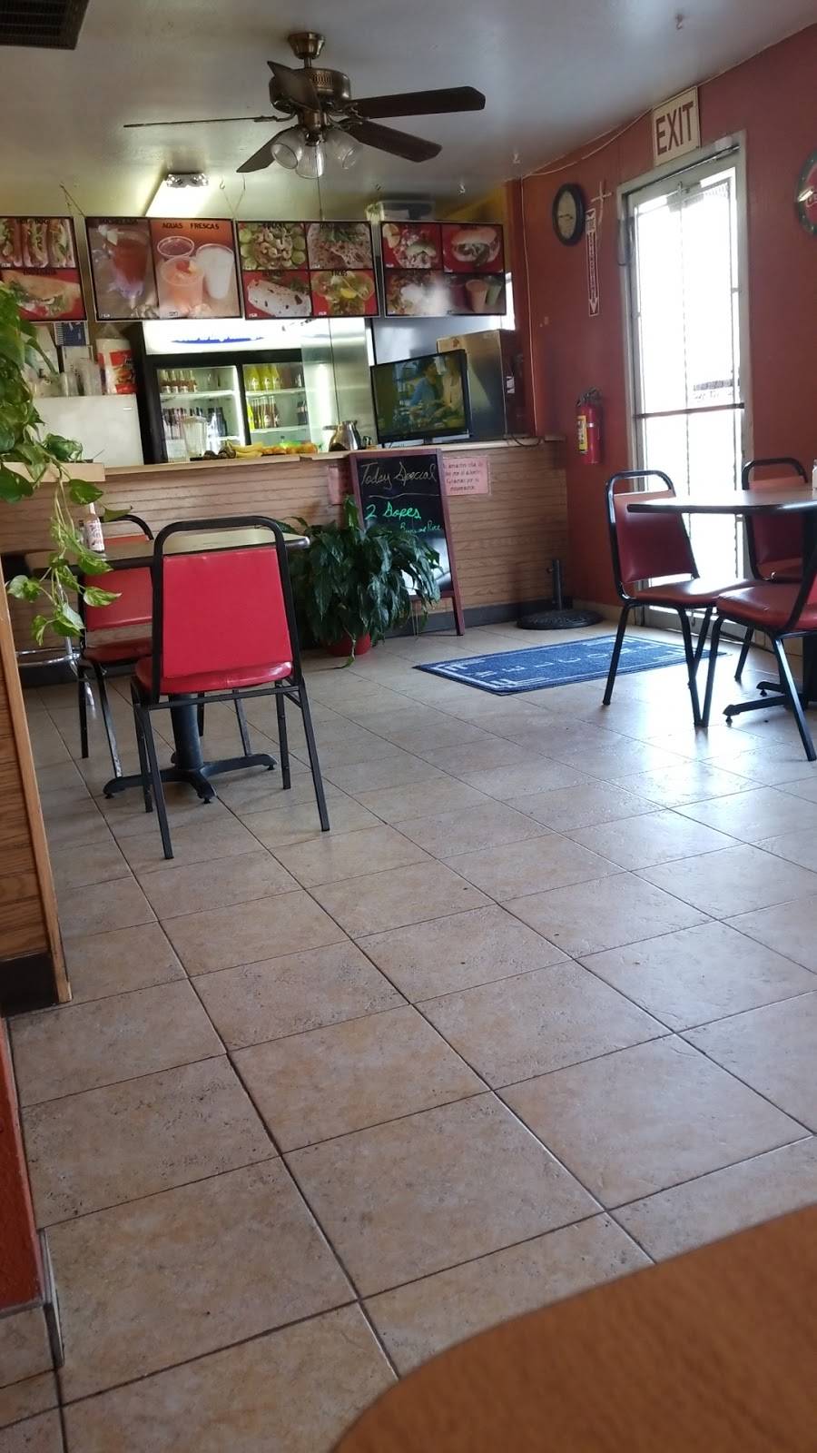 Casa De Tacos Neza | restaurant | 1104 N Lake St, Madera, CA 93638, USA | 5596746850 OR +1 559-674-6850